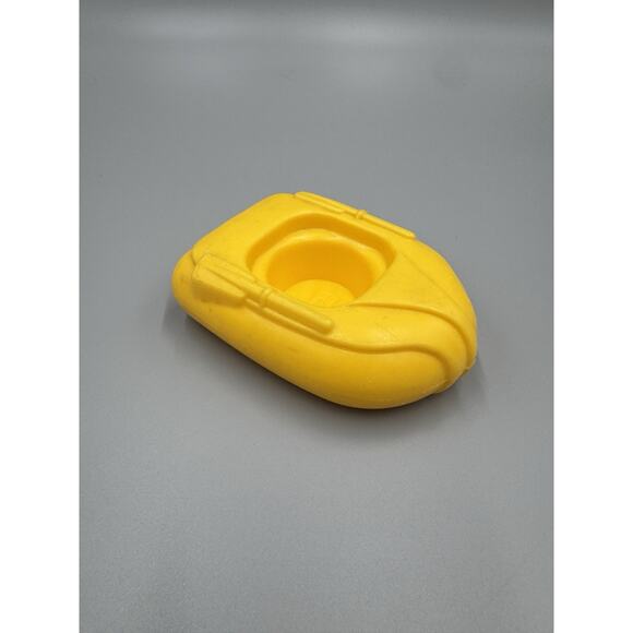 Gabriel Industries 1982 Plastic Yellow Row Boat 5” - Picture 3 of 8